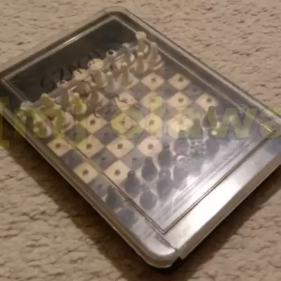 małe szachy mini podróżne retro vinatge